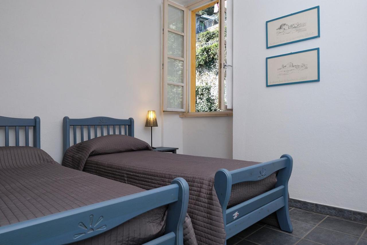Cozy Suites On The Lake - The House Of Travelers Brienno Exterior photo